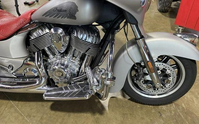 2016 Indian Motorcycle® Chieftain® Silver Smoke