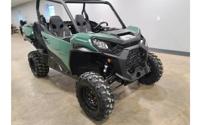 2026 Can-Am Commander DPS™ 700