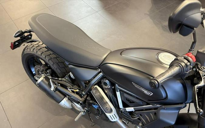 2025 Ducati Scrambler Icon Dark
