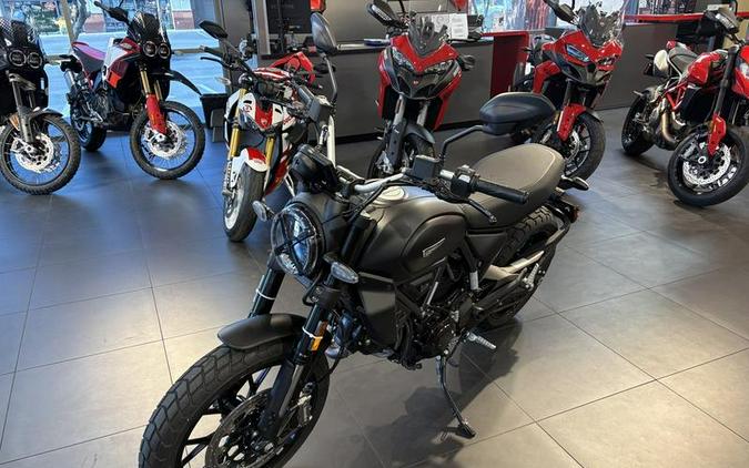 2025 Ducati Scrambler Icon Dark
