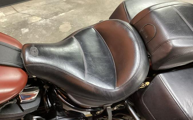 2018 Harley-Davidson® FLHCS - Softail® Heritage Classic 114