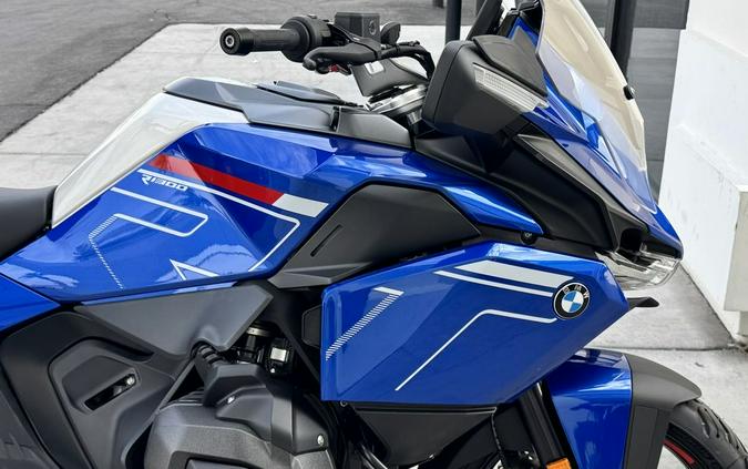 2026 BMW R 1300 RT Impulse