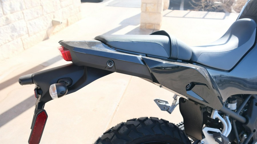 2026 KAWASAKI KLE500 ABS