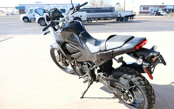 2026 KAWASAKI KLE500 ABS