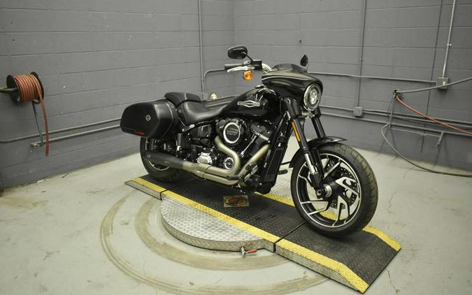 2019 Harley-Davidson® FLSB - Softail® Sport Glide®