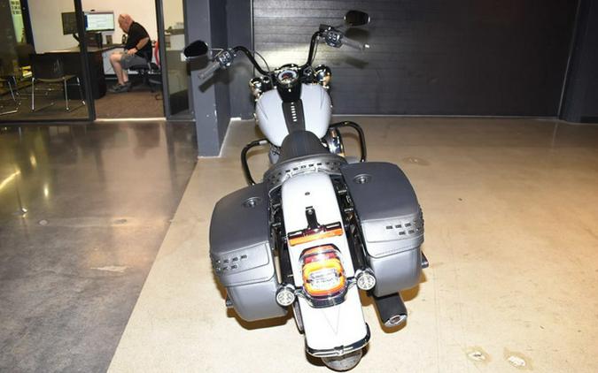 2026 Harley-Davidson Softail FLHC - Heritage Classic