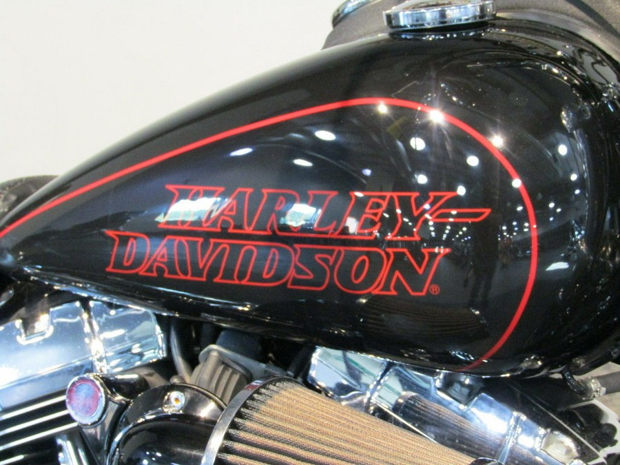 2015 Harley-Davidson® FXDL - Dyna® Low Rider®