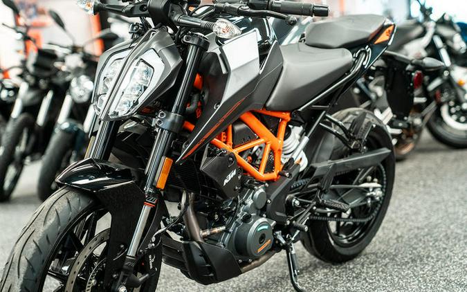 2023 KTM 390 Duke