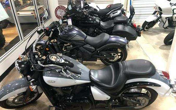 2021 Kawasaki Vulcan 900 Classic