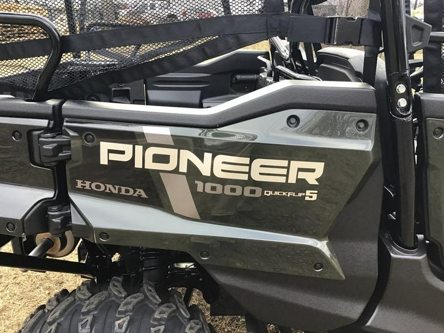 2025 Honda® Pioneer 1000-5 Deluxe