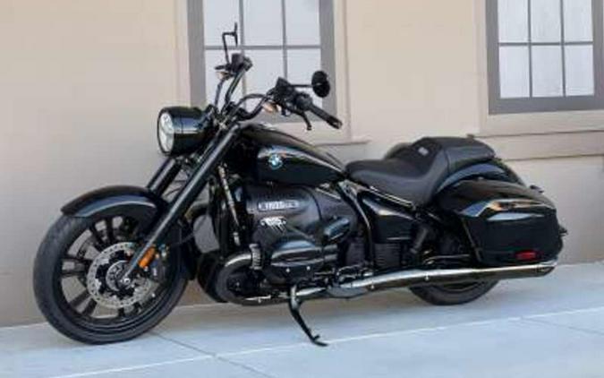 2024 BMW R 18 Roctane Black Storm Metallic