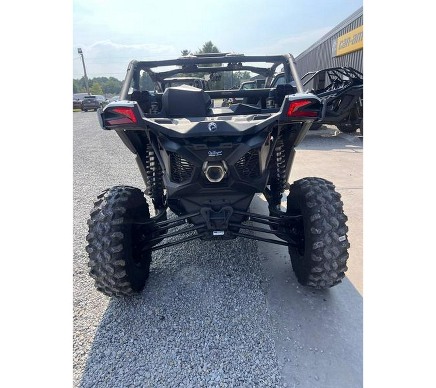 2024 Can-Am® Maverick X3 DS Turbo Catalyst Gray