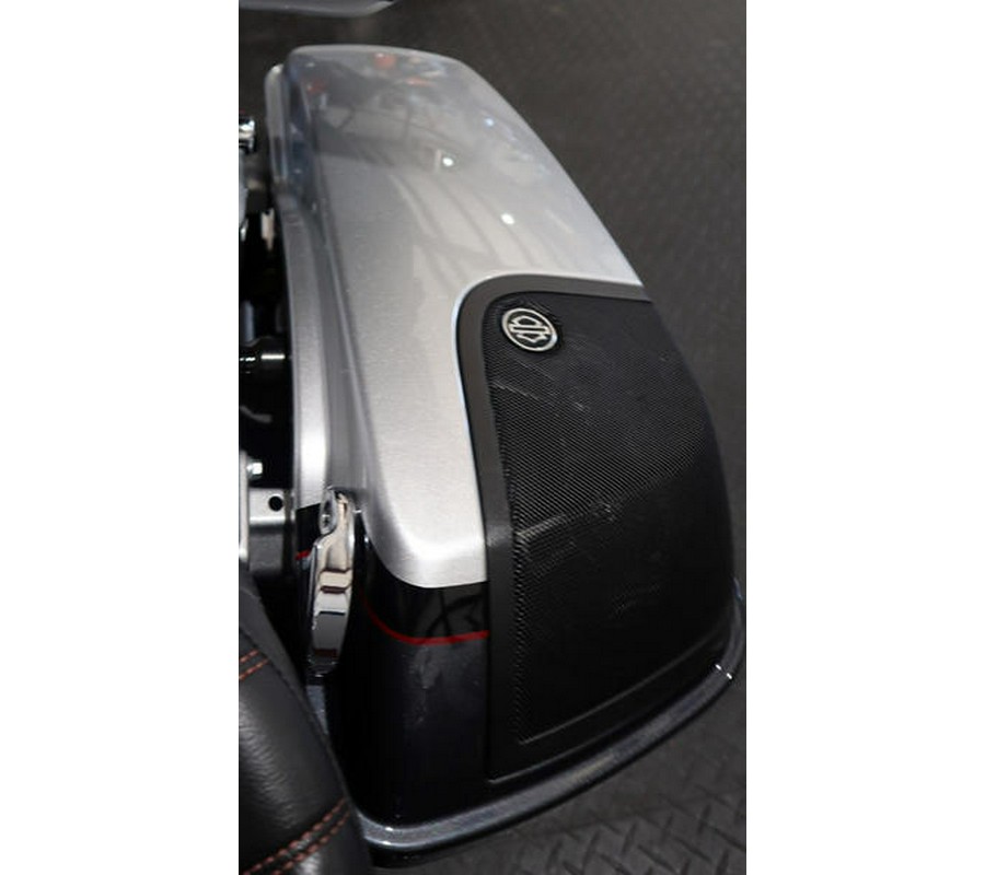 2019 Harley-Davidson® FLTRXSE - CVO™ Road Glide®