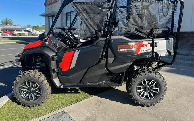 2023 Honda® Pioneer 1000-5 Trail