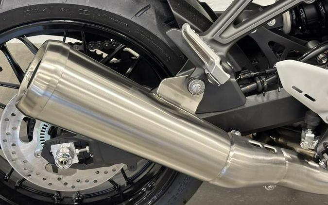 2026 Kawasaki Z900RS