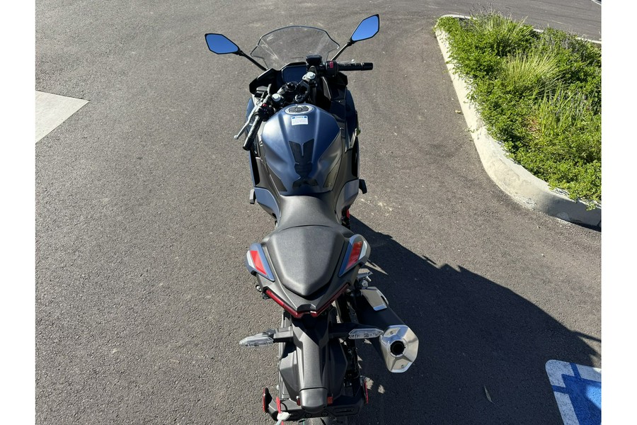 2026 Kawasaki Ninja® 500 SE ABS