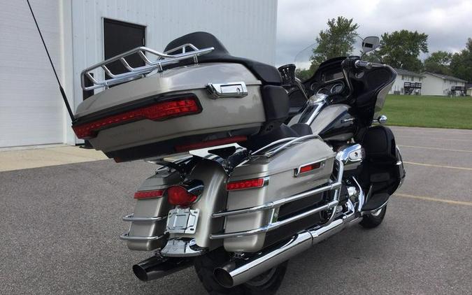 2018 Harley-Davidson® FLTRU - Road Glide® Ultra