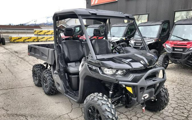 2026 Can-Am® Defender 6x6 XT HD10