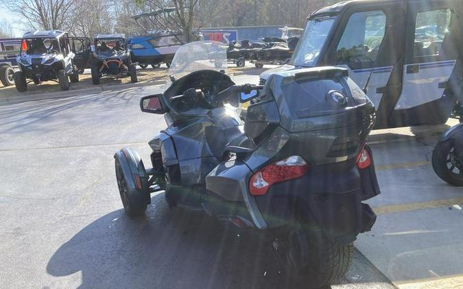 2018 Can-Am® Spyder® RT Limited Dark