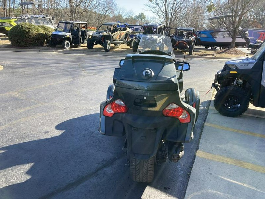 2018 Can-Am® Spyder® RT Limited Dark