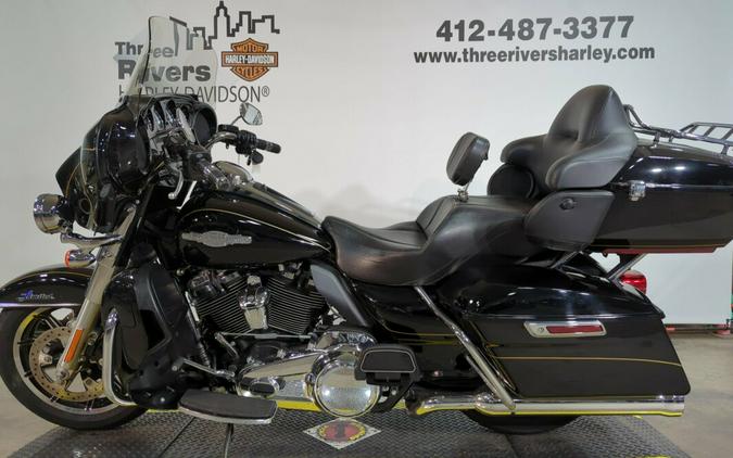 2017 Harley-Davidson® Ultra Limited Exclusive - Vivid Black - Firefighter