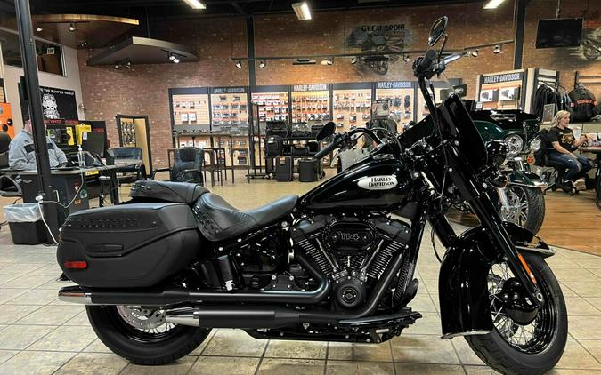 2024 Harley-Davidson Heritage Classic Vivid Black