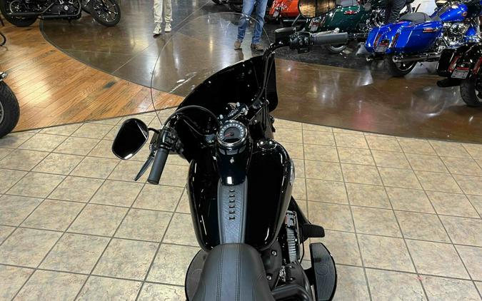 2024 Harley-Davidson Heritage Classic Vivid Black