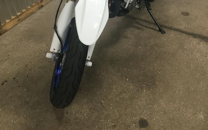 2023 Suzuki DR-Z400SM