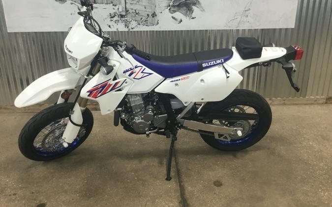 2023 Suzuki DR-Z400SM