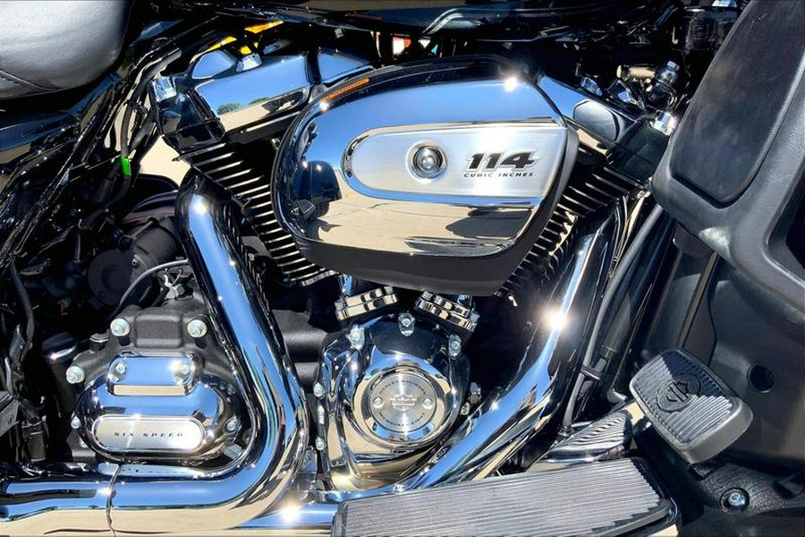 2024 Harley-Davidson® FLHTCUTG - Tri Glide® Ultra