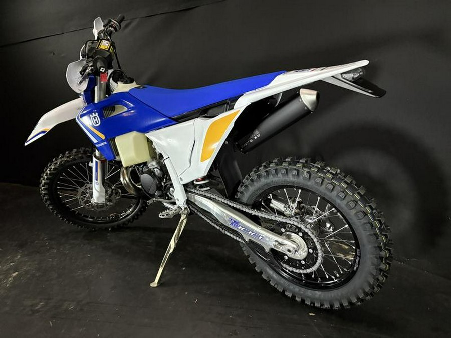 2025 Husqvarna® TE 300 Heritage