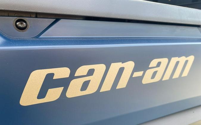 2026 Can-Am® Defender Limited HD11