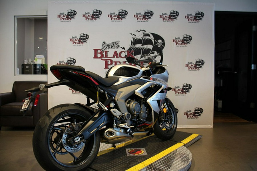 2026 Triumph DAYTONA