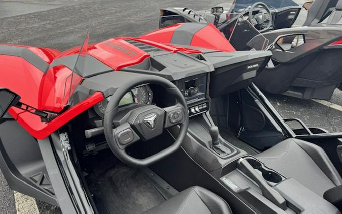 2026 Polaris Slingshot® S Manual