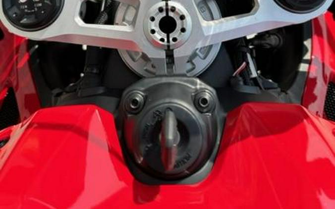 2023 Ducati Panigale V4 Ducati Red