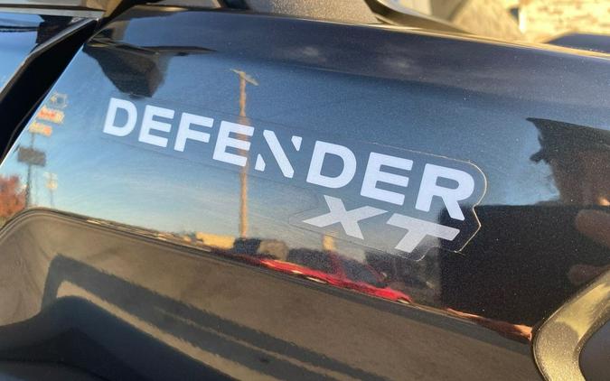 2026 Can-Am® Defender XT CAB HD11