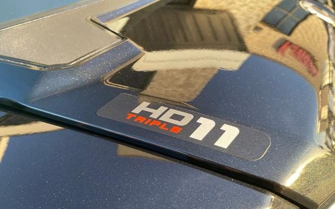 2026 Can-Am® Defender XT CAB HD11