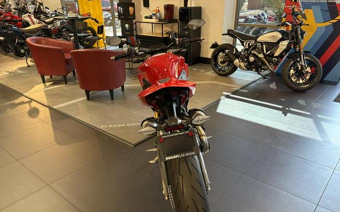 2025 Ducati Streetfighter V2 S