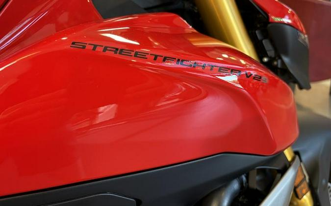2025 Ducati Streetfighter V2 S