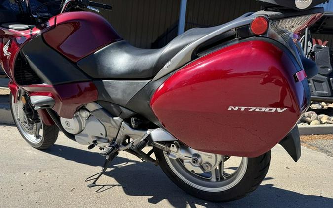 2010 Honda NT700V