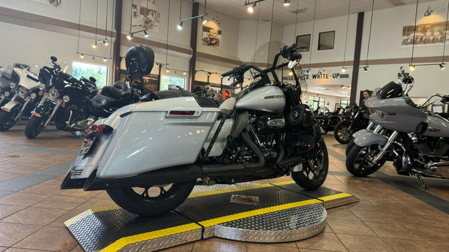 2020 Harley-Davidson® FLHRXS - Road King® Special