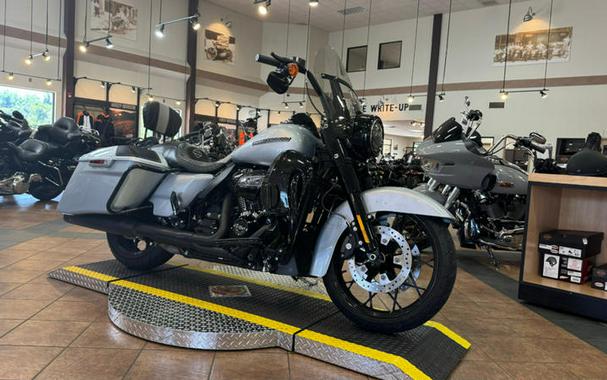 2020 Harley-Davidson® FLHRXS - Road King® Special