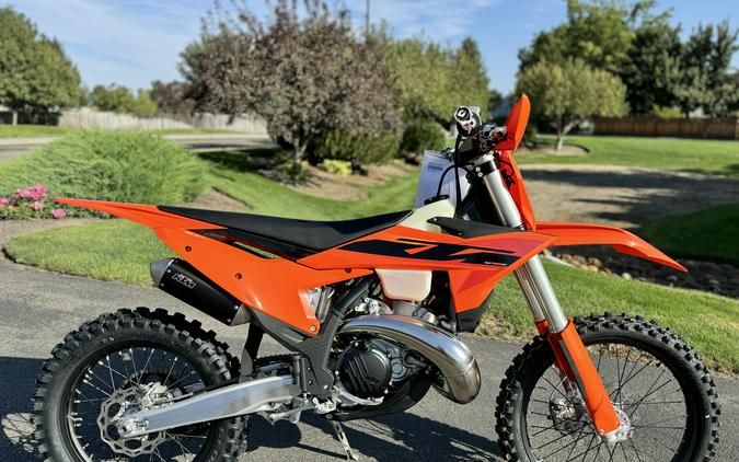 2025 KTM 300 XC