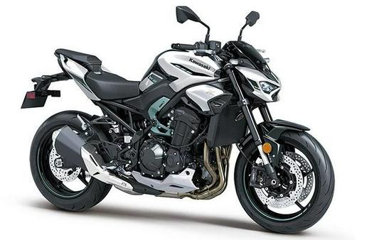 2025 Kawasaki ZR900SSFNL