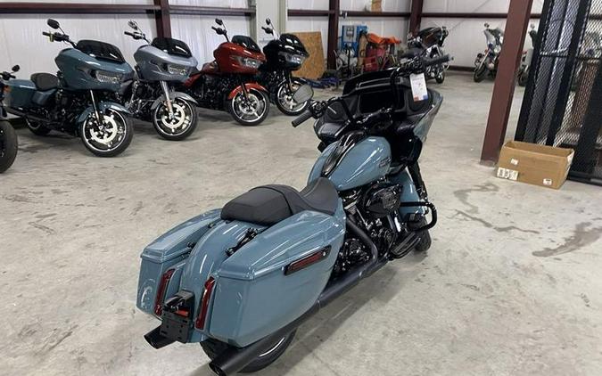 2024 Harley-Davidson® FLTRX - Road Glide®