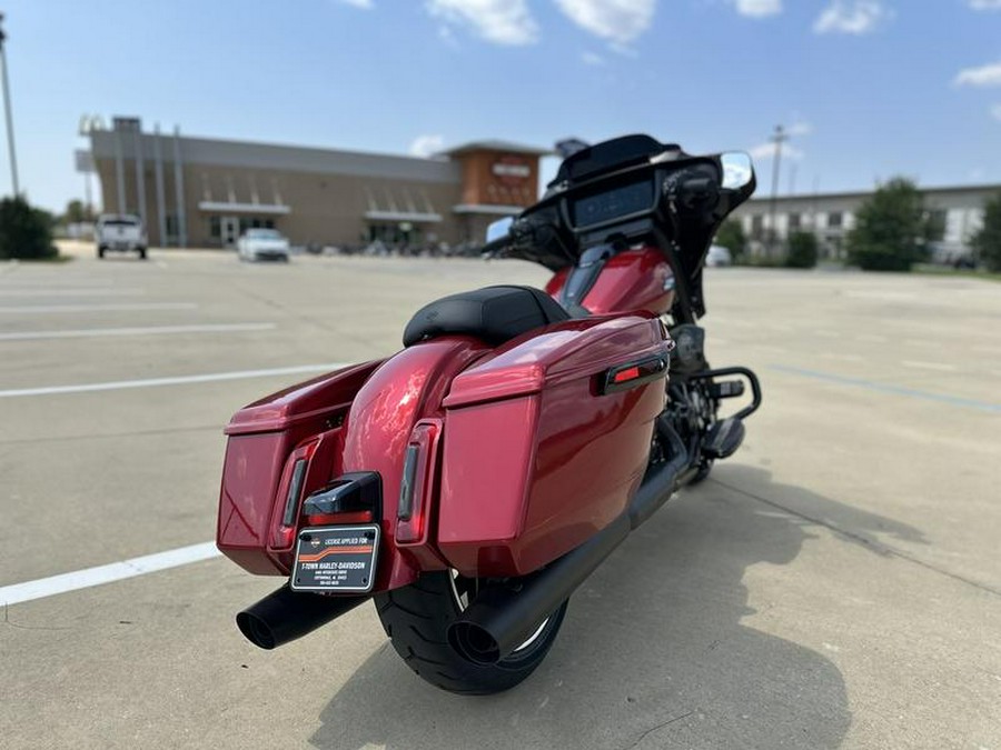 2025 Harley-Davidson® FLHX - Street Glide®