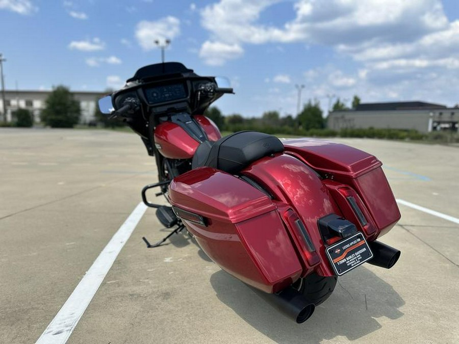 2025 Harley-Davidson® FLHX - Street Glide®