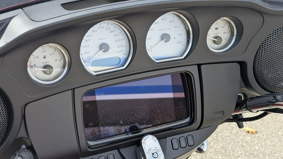 2023 Harley-Davidson® FLHX - Street Glide®