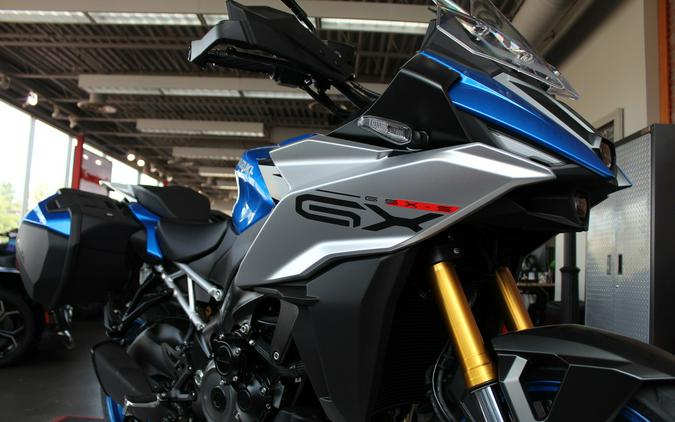 2025 Suzuki GSX-S 1000GX+