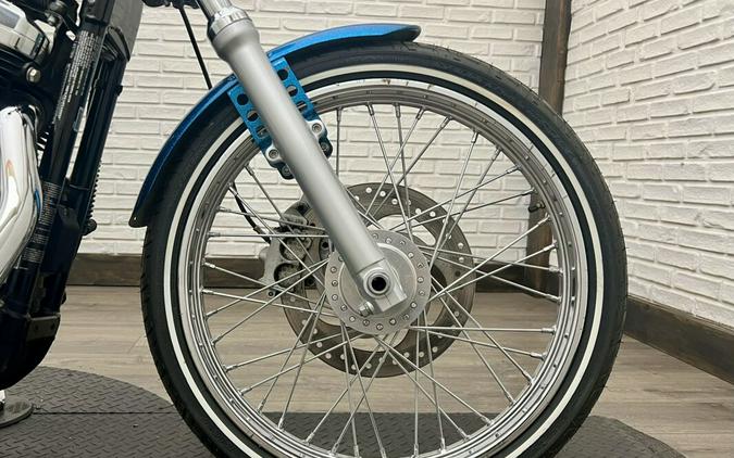 2015 Harley-Davidson® Seventy-Two®